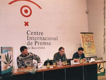 L to R: Juame Prats, Gaspar Fraga, Felipe Borrall at a press conference