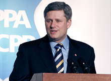 Prime Minister Harper speaks at the Police conference