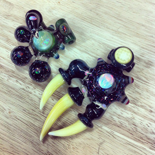 2BA x Dosa warlock pendys