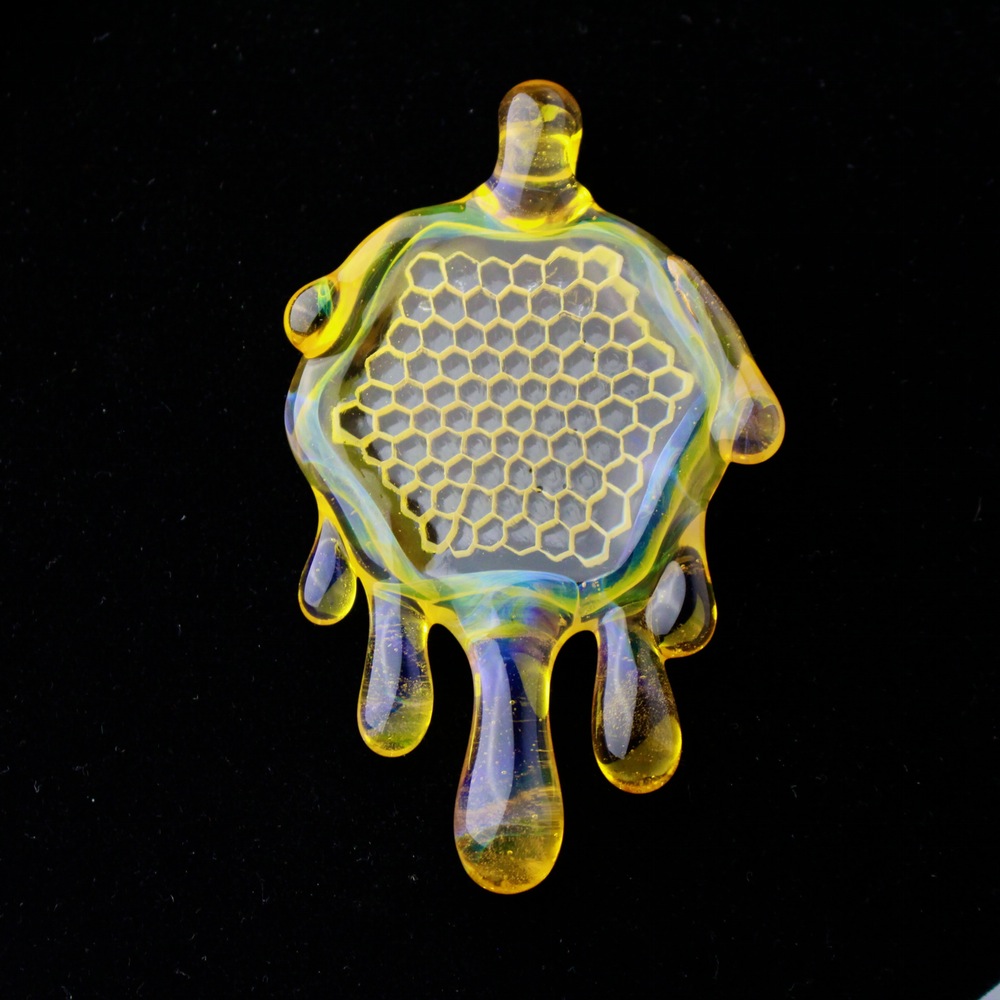 Joe P honeycomb drip pendy